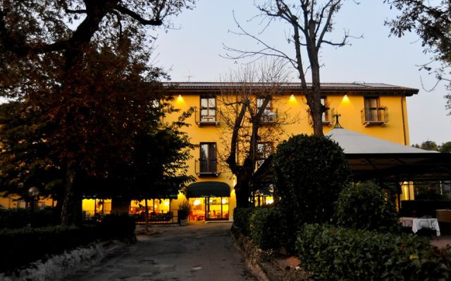 Hotel Ristorante Vecchia Riva