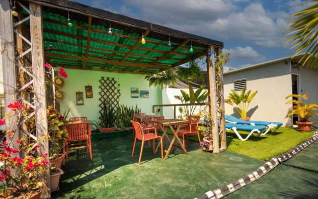 Hostal Condo Parque