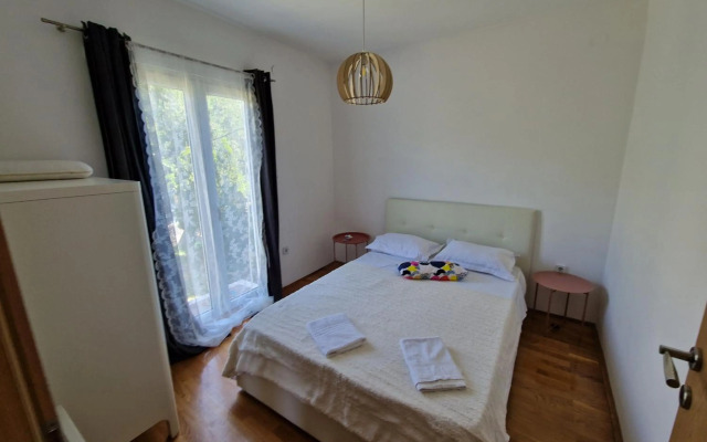 Big apartment with garden