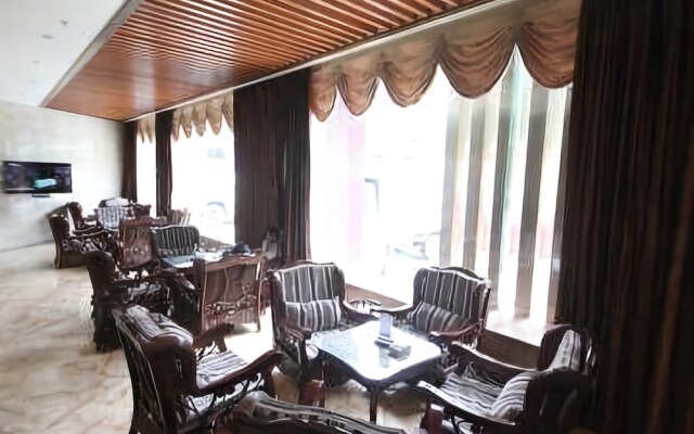 Qinghai Holiday Hotel