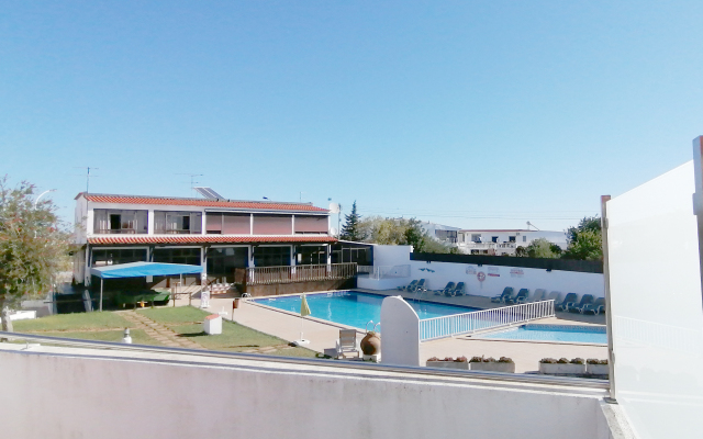 Apartamentos Vale de Carros by Umbral