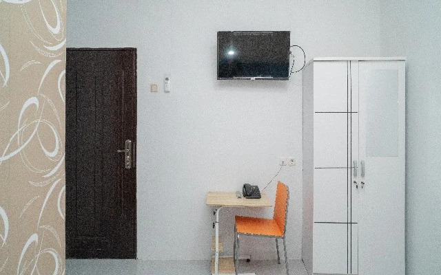RedDoorz near Sarinah Jakarta