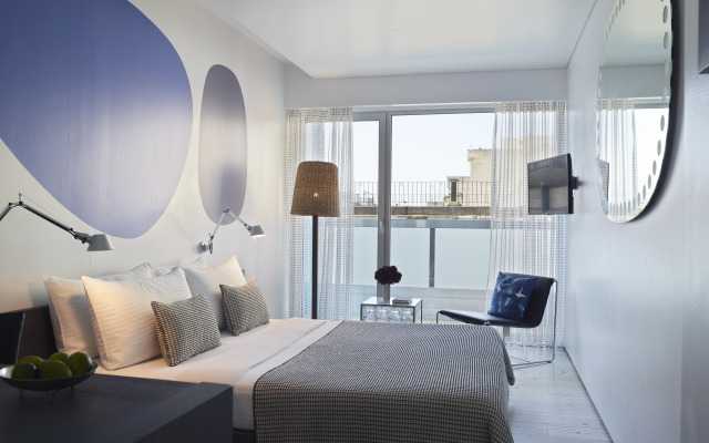 Fresh Hotel