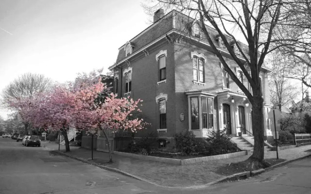 West End Inn
