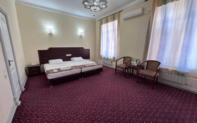 Grand Silk Road Hotel
