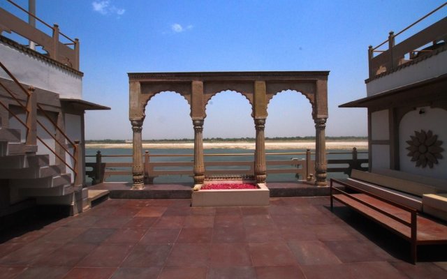WelcomHeritage Jukaso Ganges