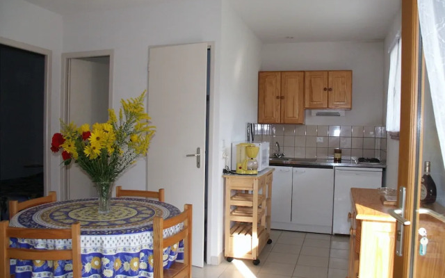 Camping Les Lacs de Courtes - Gîtes