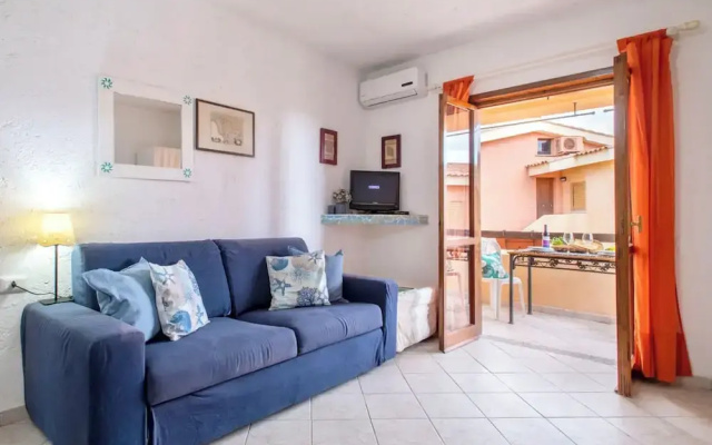 Residence in Marinella just 300 mt from the sea