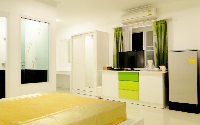 Sansuk Sauna and Guesthouse Pattaya