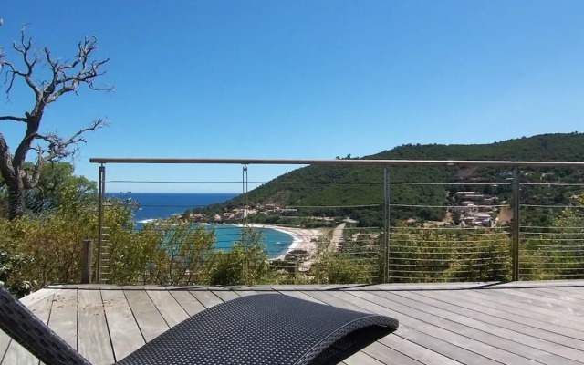 Villa Colomba - Front OF THE Sea- 4