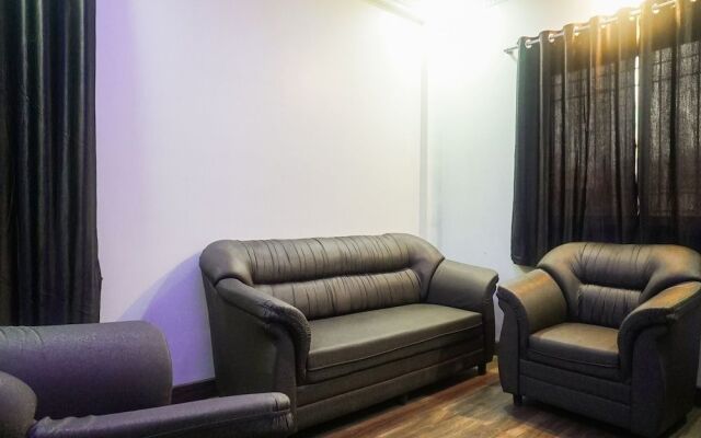 OYO Flagship 13612 PK Residency