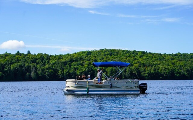 Oak Ridge Lake House