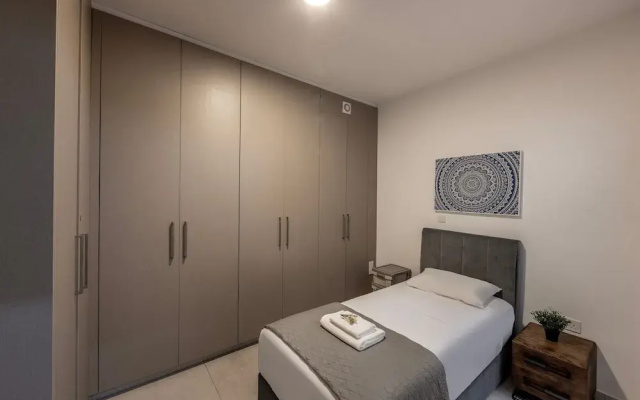 Ayia Napa Luxury Seaside Villa Ionion H15