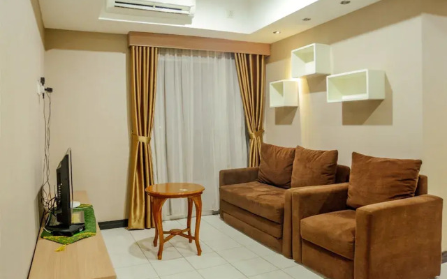 Strategic Location 2 Bedroom The Wave By Travelio