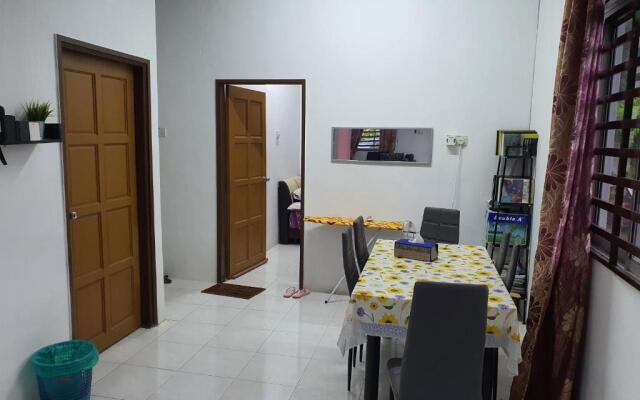 Rumah Banglow Setingkat, 3 Bilik