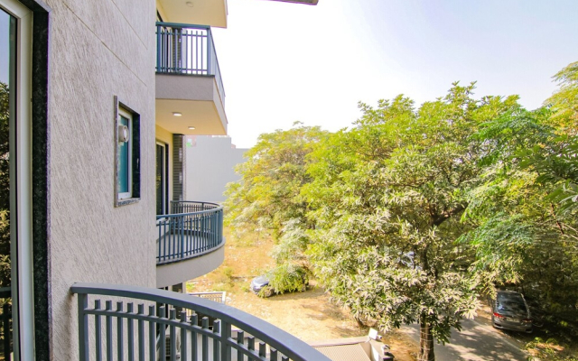 Fabhotel Nature View