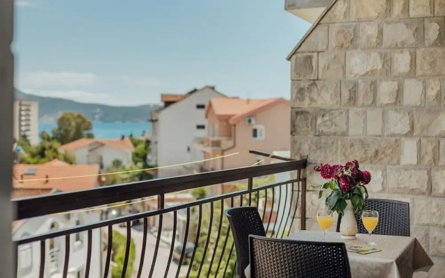 Apartments Bonaca Igalo