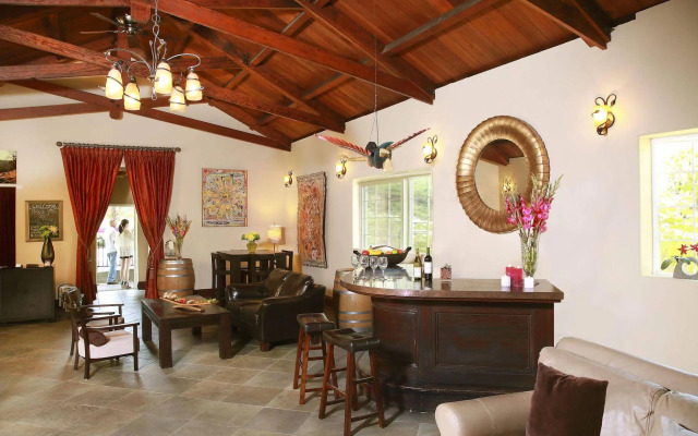 West Sonoma Inn & Spa