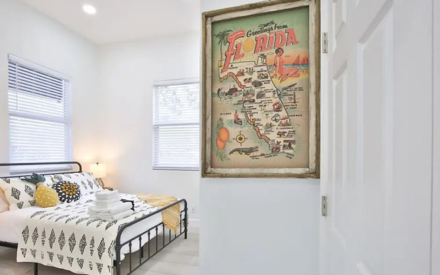 Walkable to Downtown - Casita 1