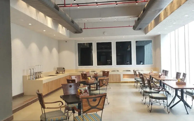 Alivaa Hotel Gurugram Sohna Road City Center