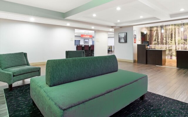 La Quinta Inn & Suites Norwich Plainfield Casino