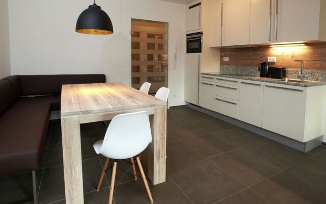 Modern Apartment Near Lake in Zell Em See