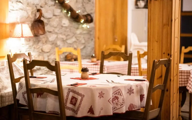 Hôtel Aiguille de La Tza