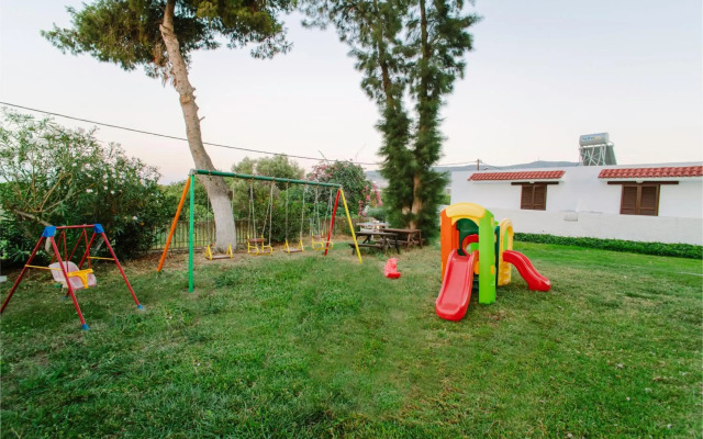 Ampavris Family Apartments