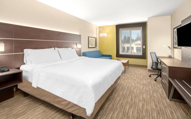 Holiday Inn Express & Suites Marysville, an IHG Hotel