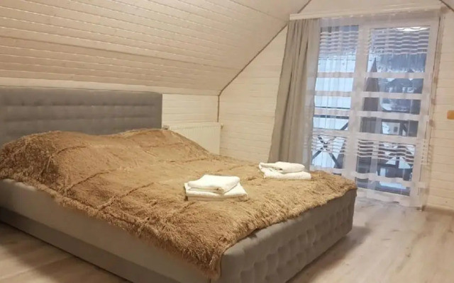 Гостевой дом «Усадьба Жемчужина Буковеля»