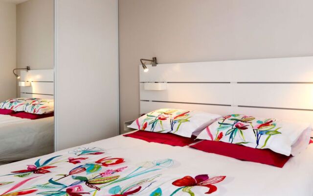 De la Digue (PLC255)