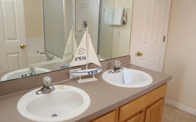 High Grove-Hg620Or Gold Star Home