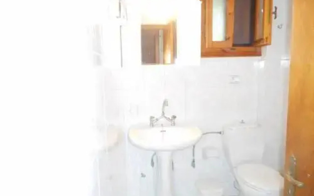 Ntinas House