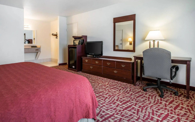Quality Inn At Town Center