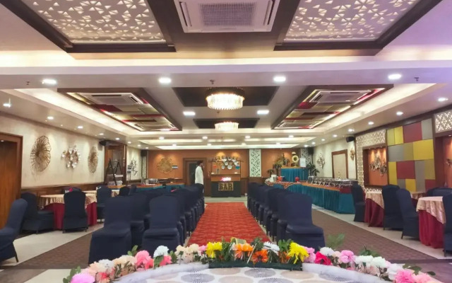 Hotel Pushpak