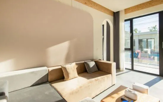 Beijing No.298 (Qinglongxia Scenic Area)