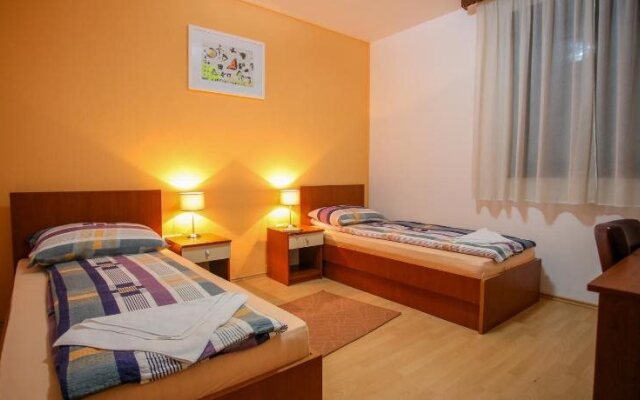 Hotel Medium