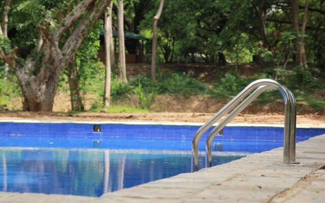 Dambulu Oya Family Park