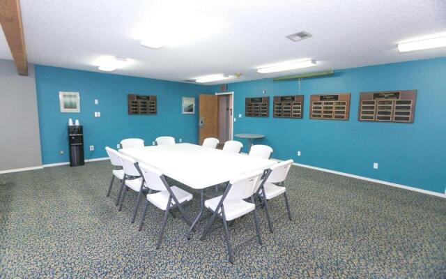 Economy Hotel Plus Wichita