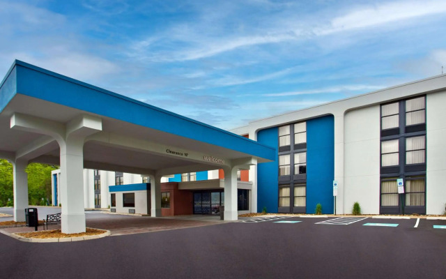 Hampton Inn State College