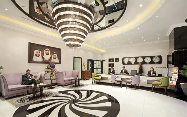 The Royal Hotel