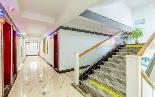 Lingtoubing Guesthouse