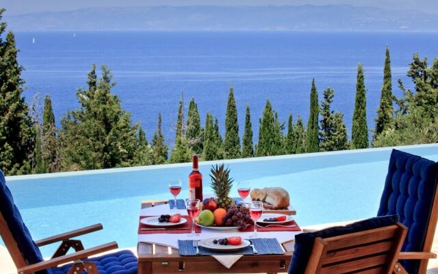 Monodendri Blue in Paxi