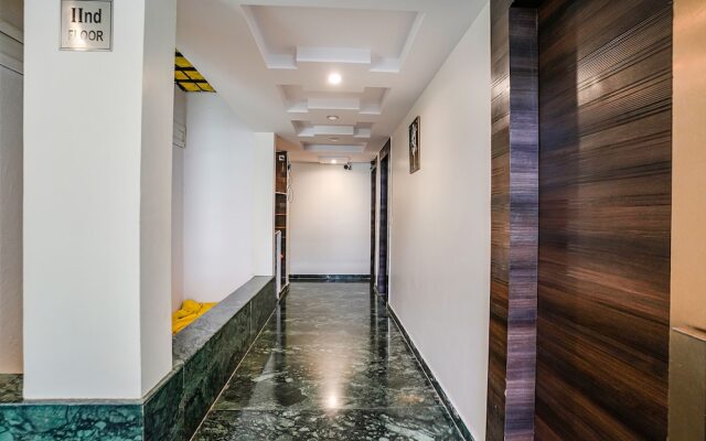 Fabhotel Kingdom Sai