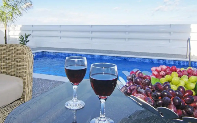 Austin Paralimni in Paralimni