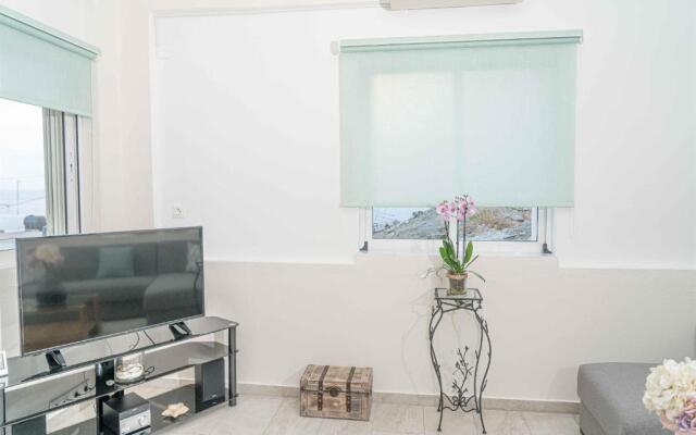 Tzortzi's Family Apartments