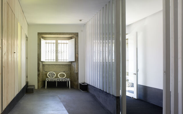 Moure Hotel