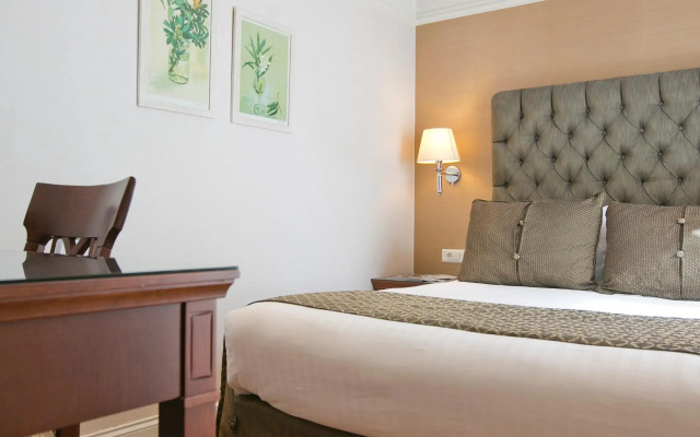 Hera Hotel