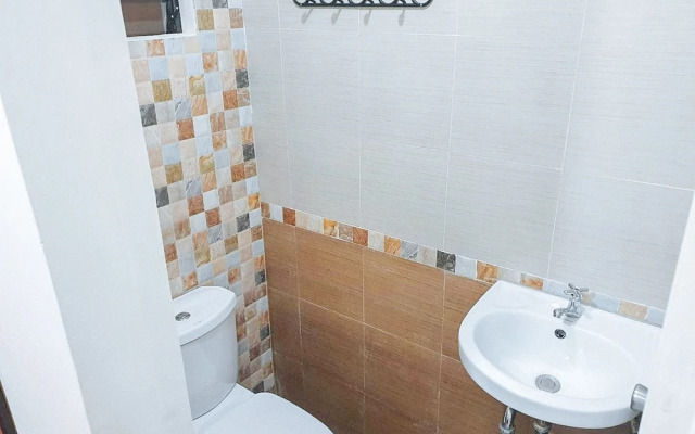 RedDoorz near SGM Condotel Villa Beach Iloilo