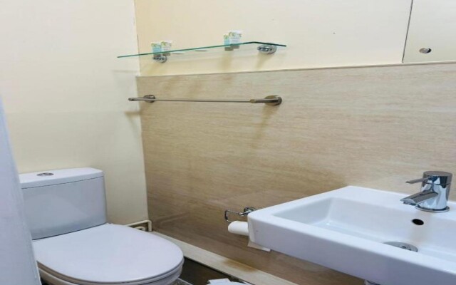 Rothwell House Hotel .